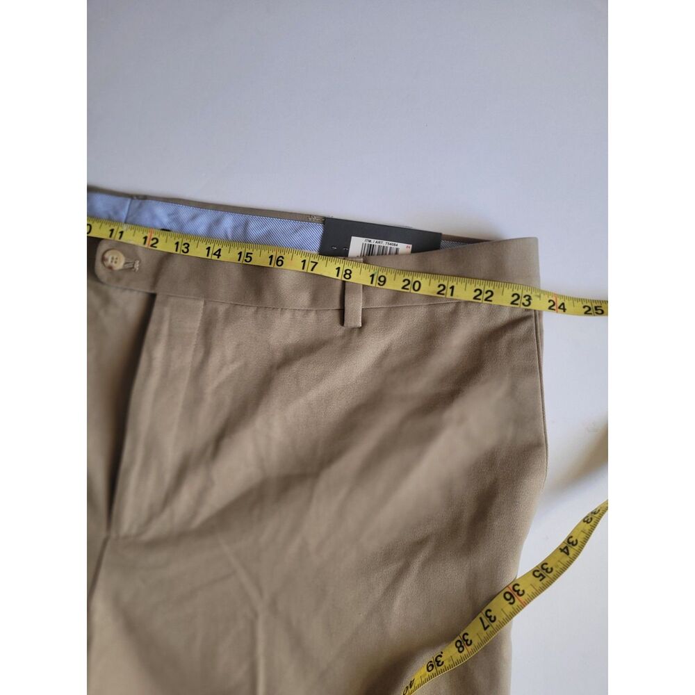 Kirkland Signature Mens Classic Fit Non-Iron Pants Khaki Tan 46x30 NWT #0315